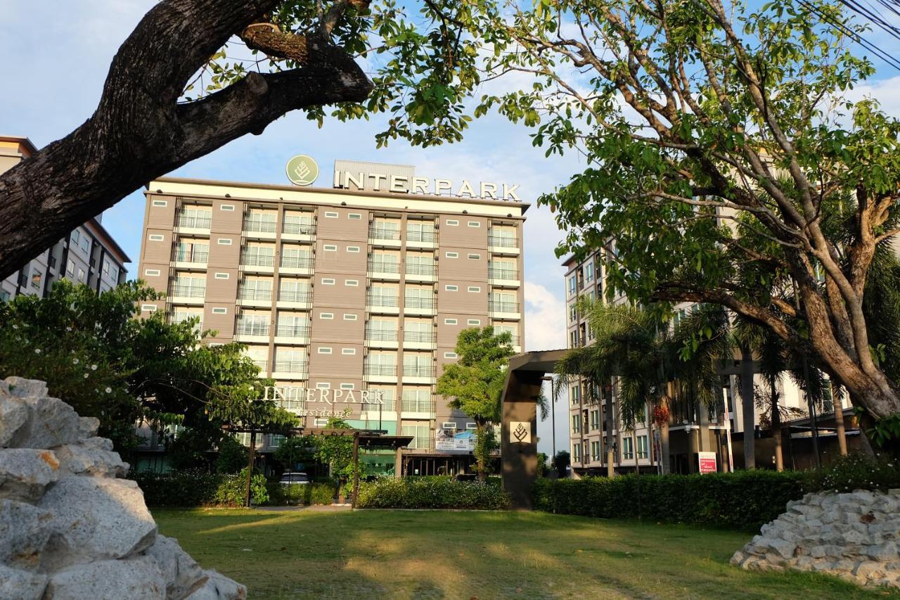 Interpark Hotel & Residence, Eastern Seaboard Rayong Exteriör bild